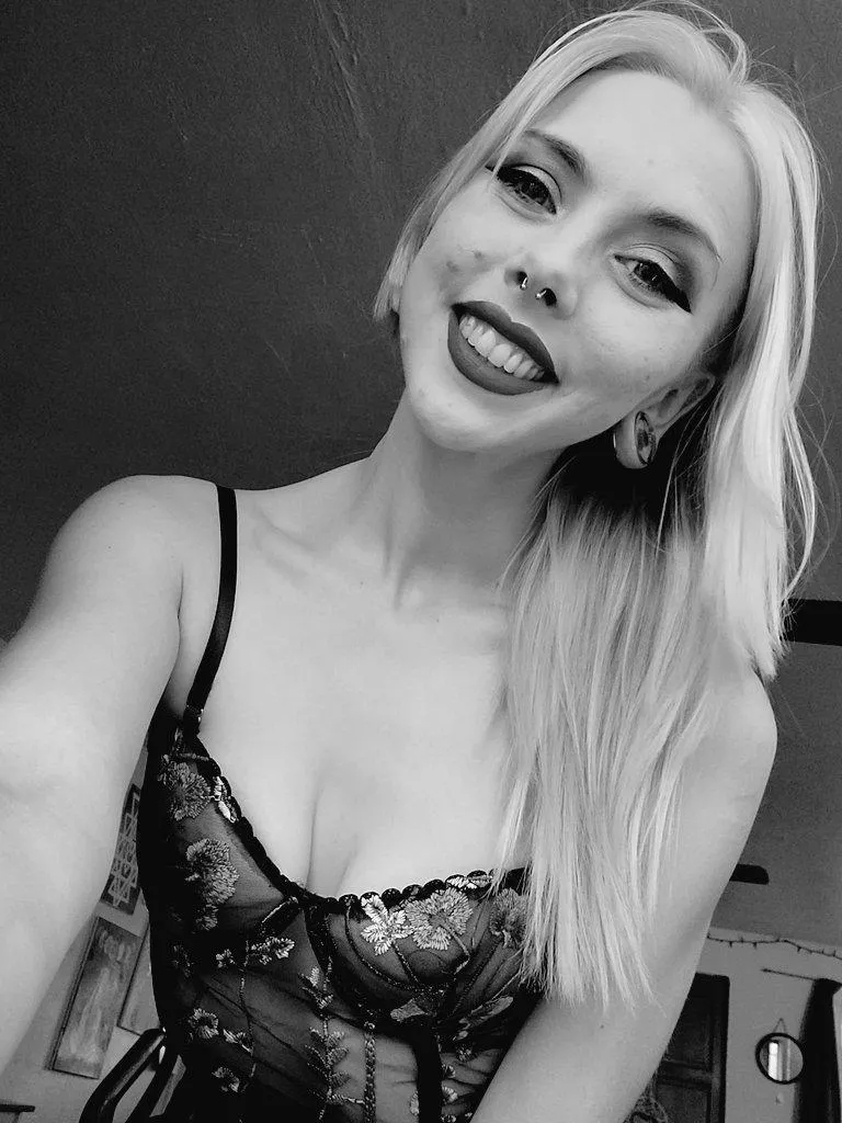 I'm a sucker for b&w photos