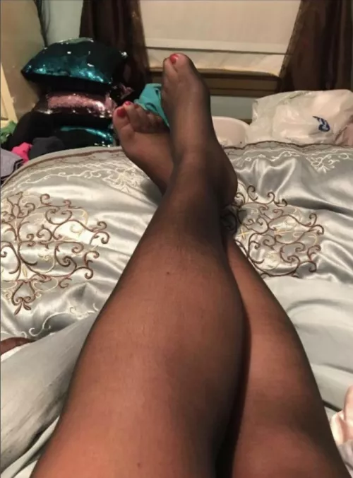 Lazy day in pantyhose…