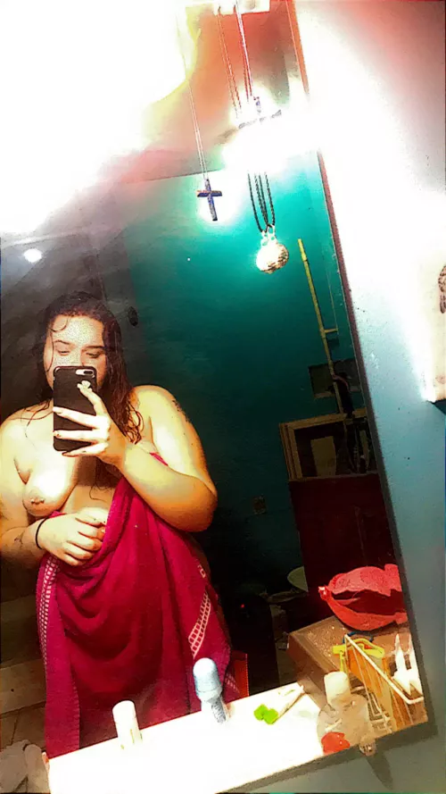 Perky and wet 📸😩