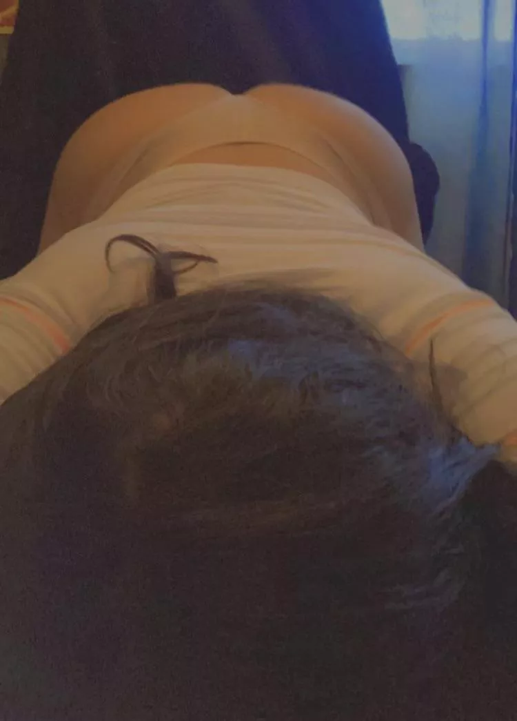 Say hello if it’s ok for sissies to send you pics at any time. 18+