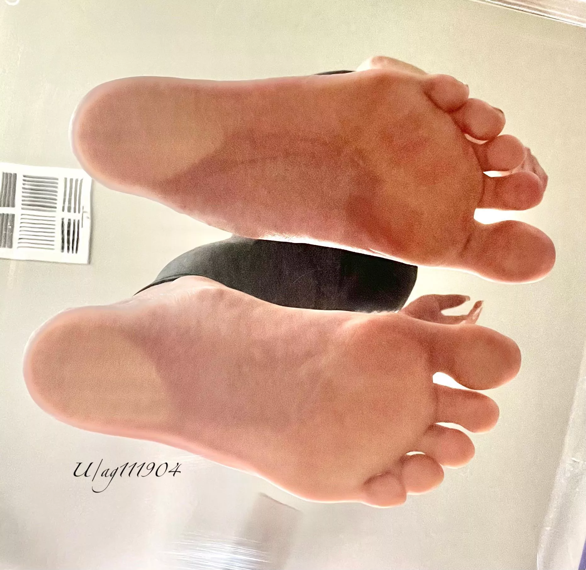 What it feels like to be my floor