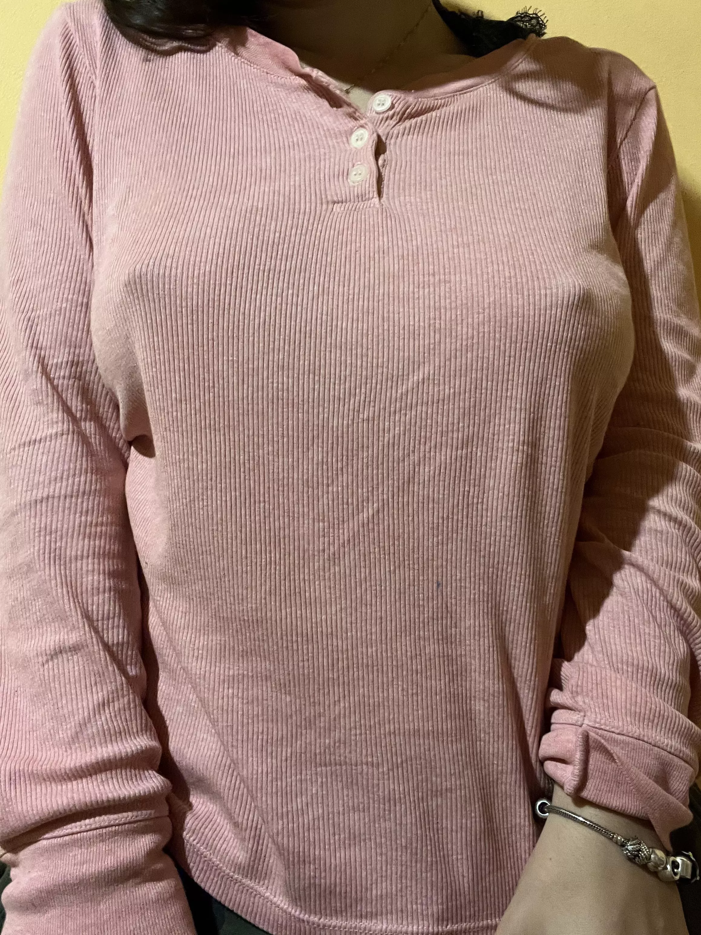 When it’s cold they pop out like this ;)