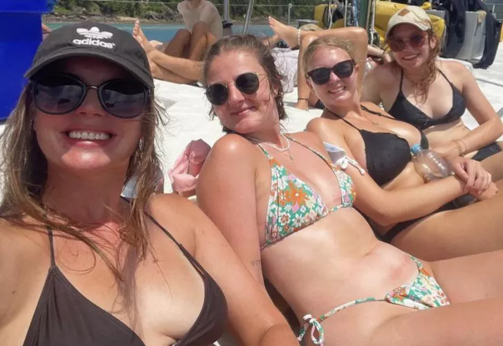 Which one of those bikini babes?