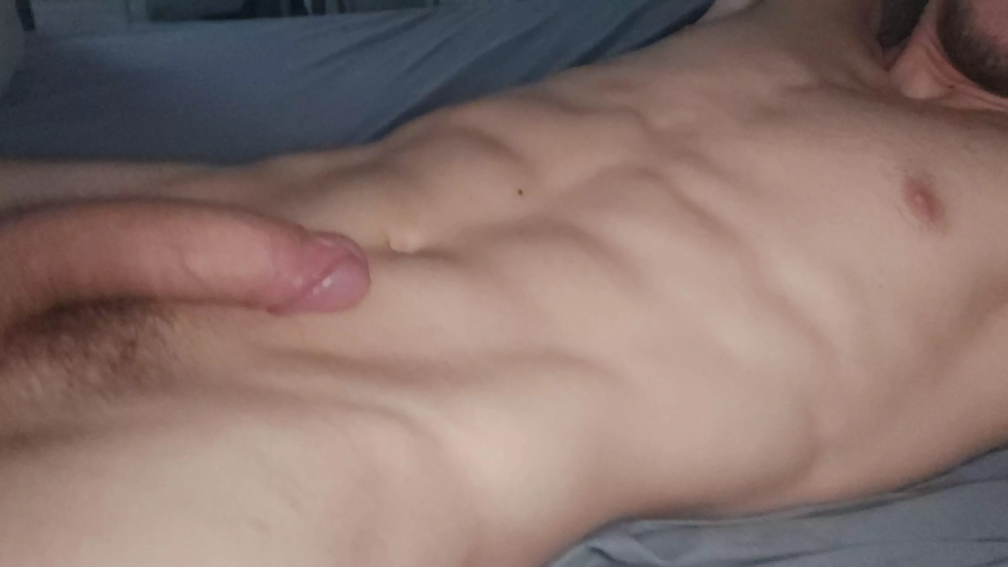 Will someone help me with this morning wood of mine 😋