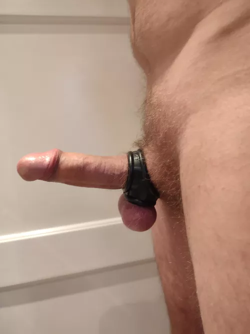 [51] Somebody likes daddys special toy?