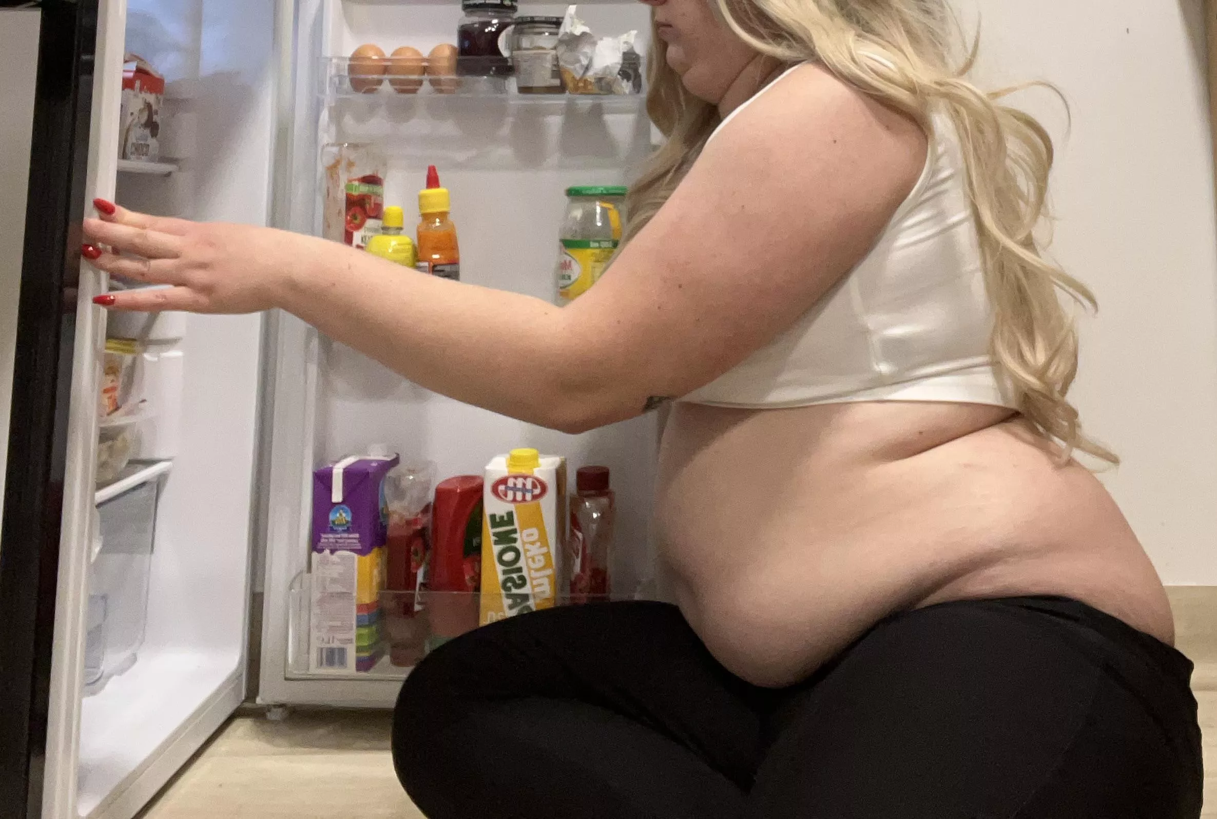 55 % off on my OnlyFans @fatmerida 🐽💗