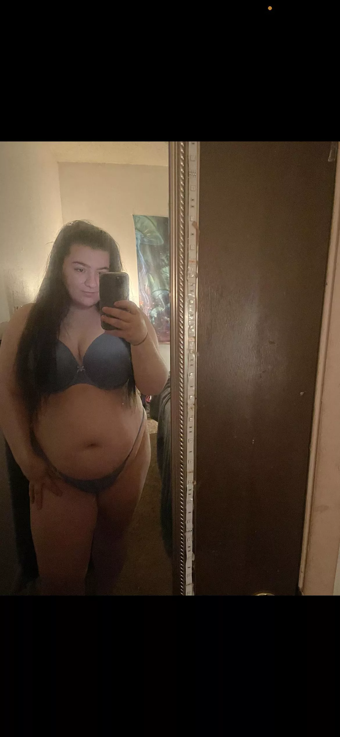 back from a break w/ new lingerie😋