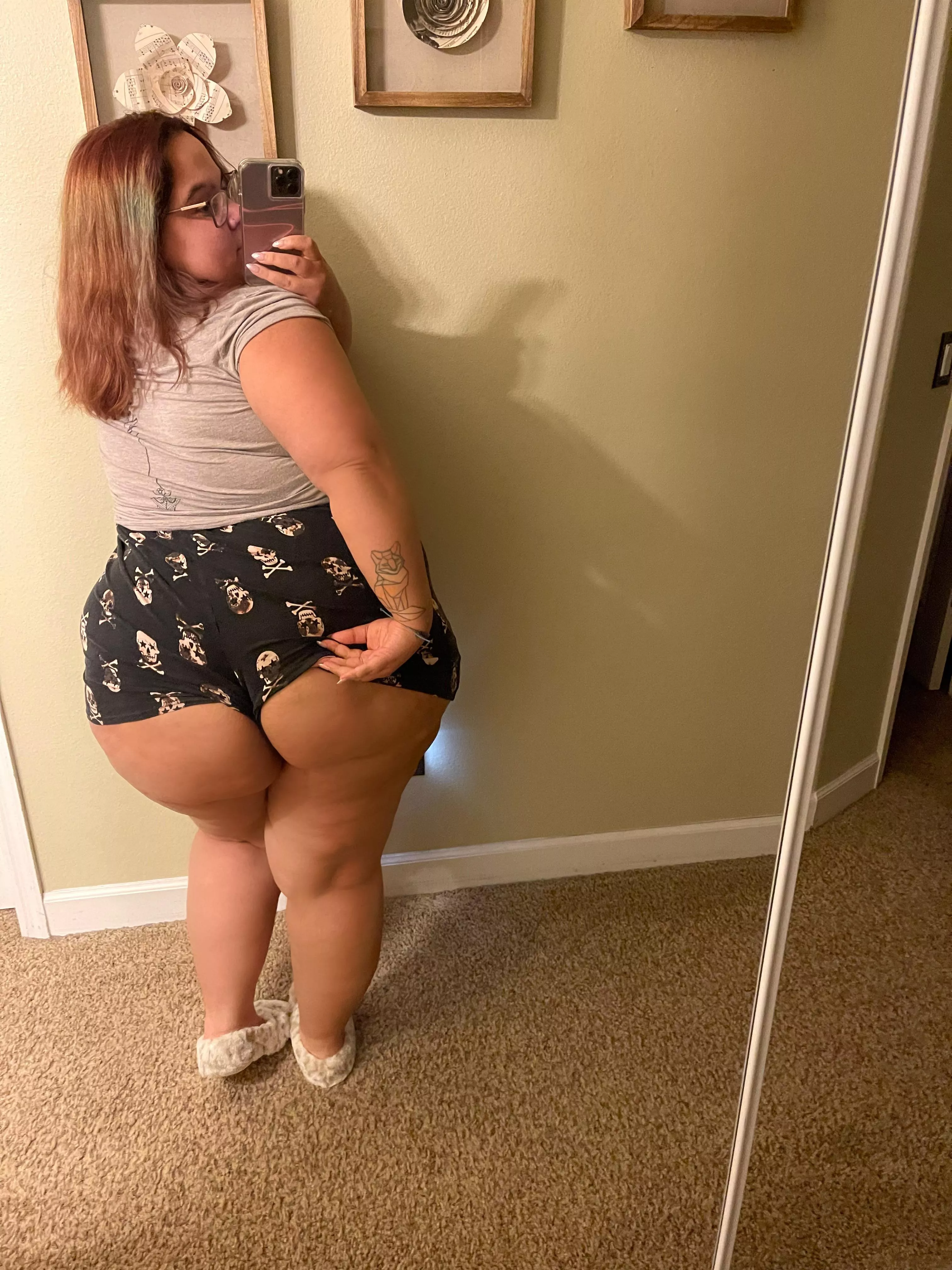 Come snuggle me and let’s be cozy together. ☺️