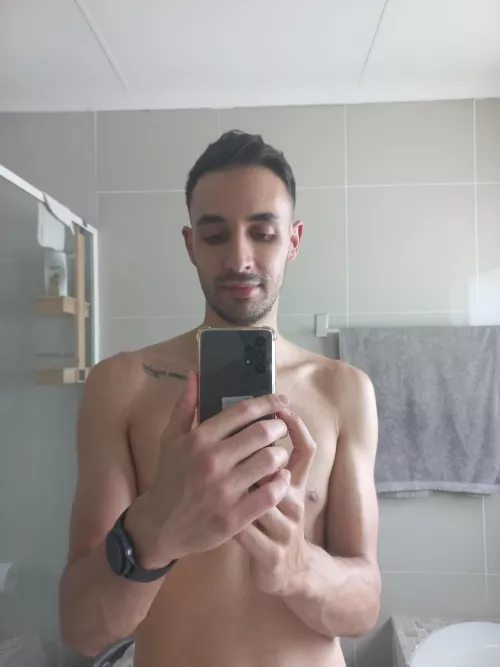 Do you guys like my new haircut?