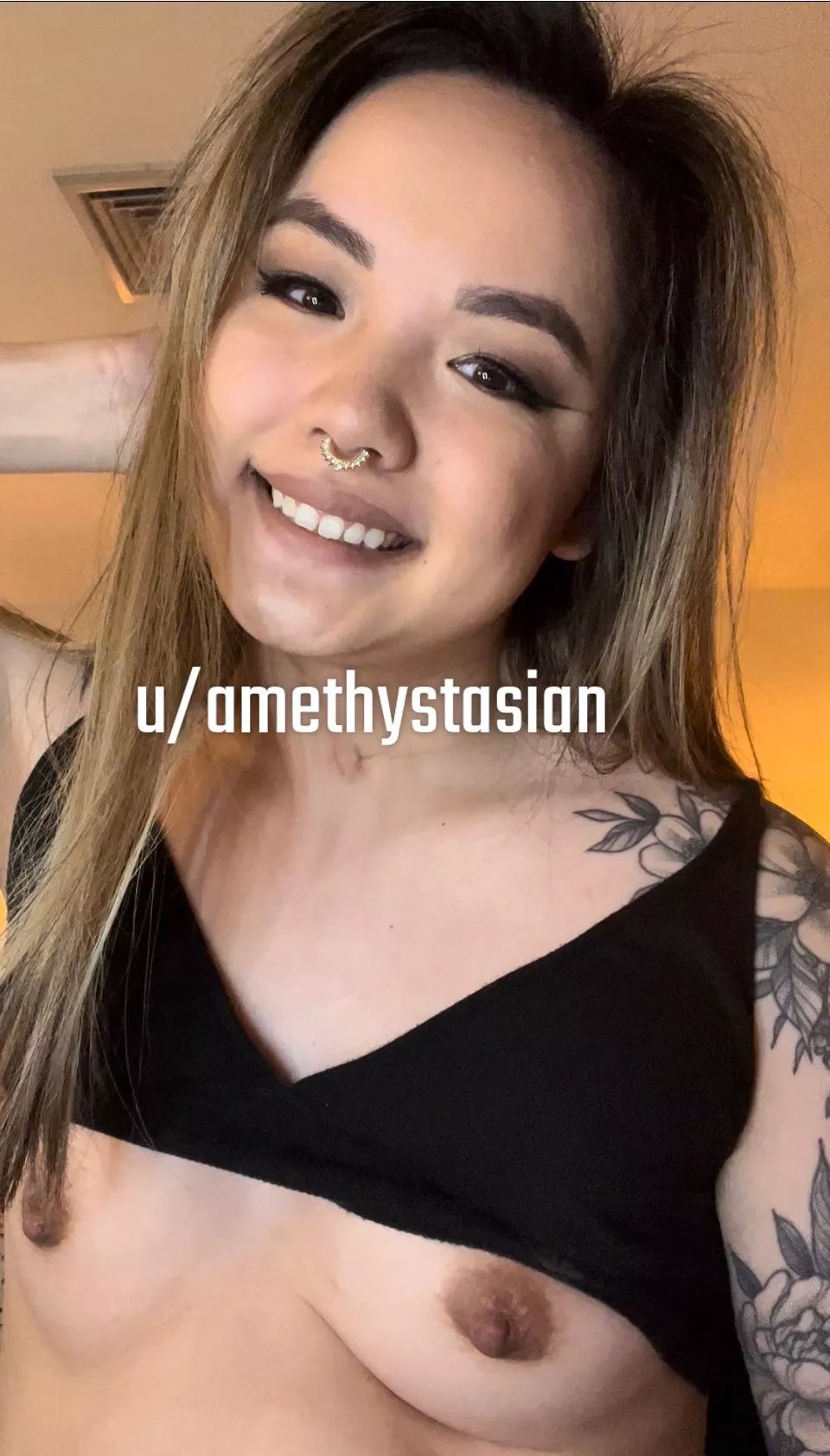 Do you like Chinese girls with tattoos?