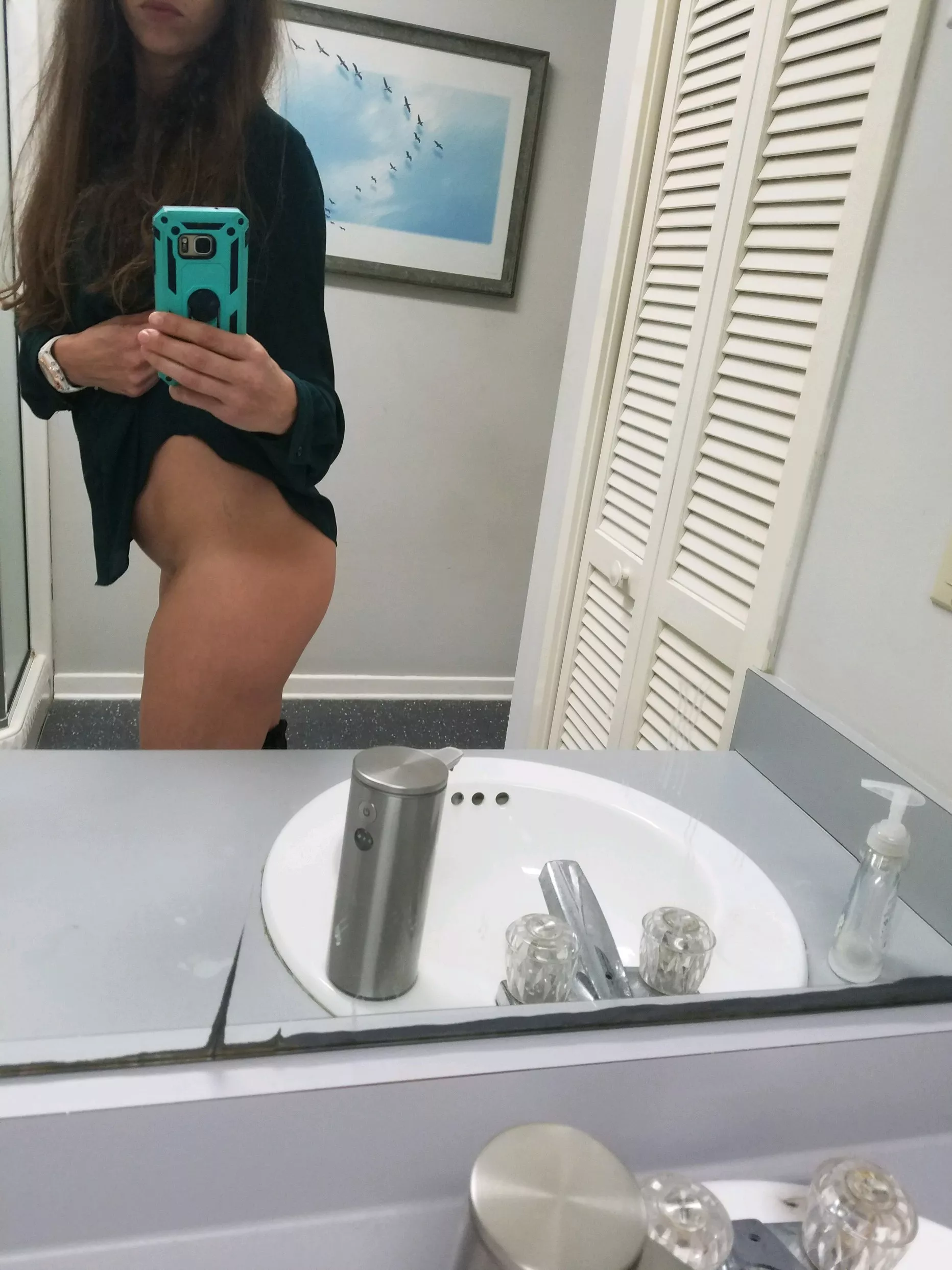 Fell asleep before she came to bed and left her horny at work today