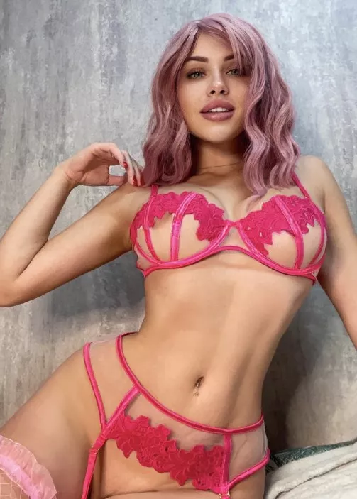 Finish on my boobs, then watch it drip down my belly [IMG]