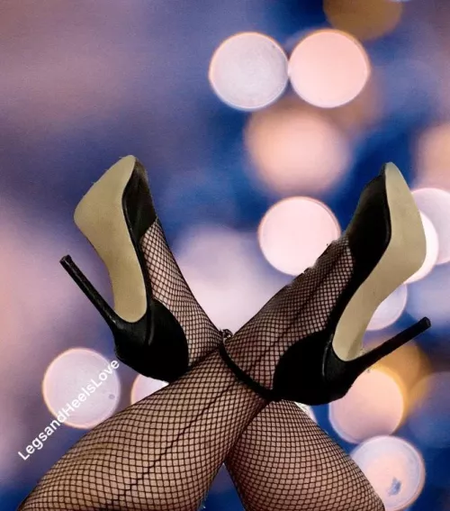 Good view of these heels.