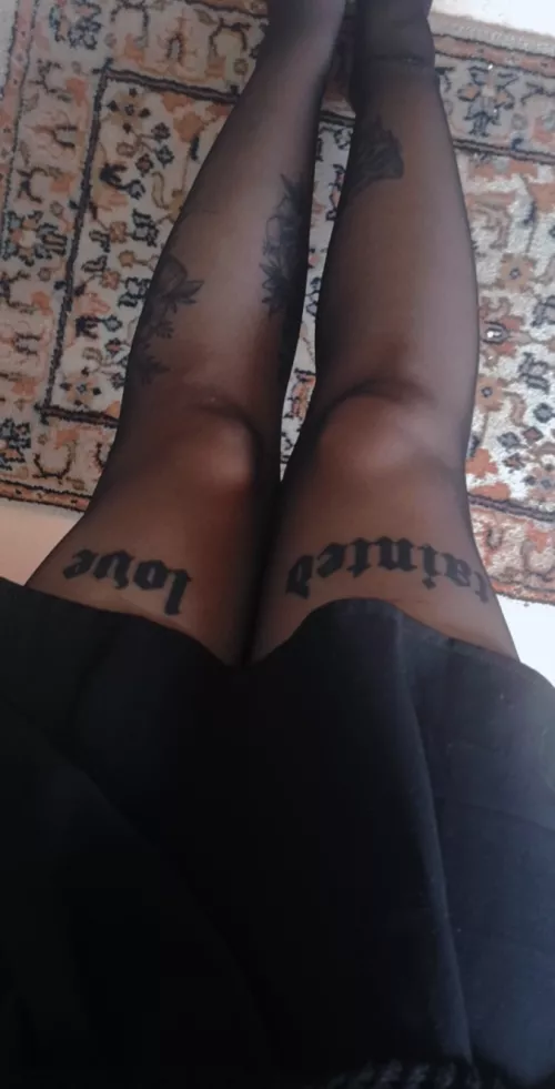 Got a new skirt 🤍