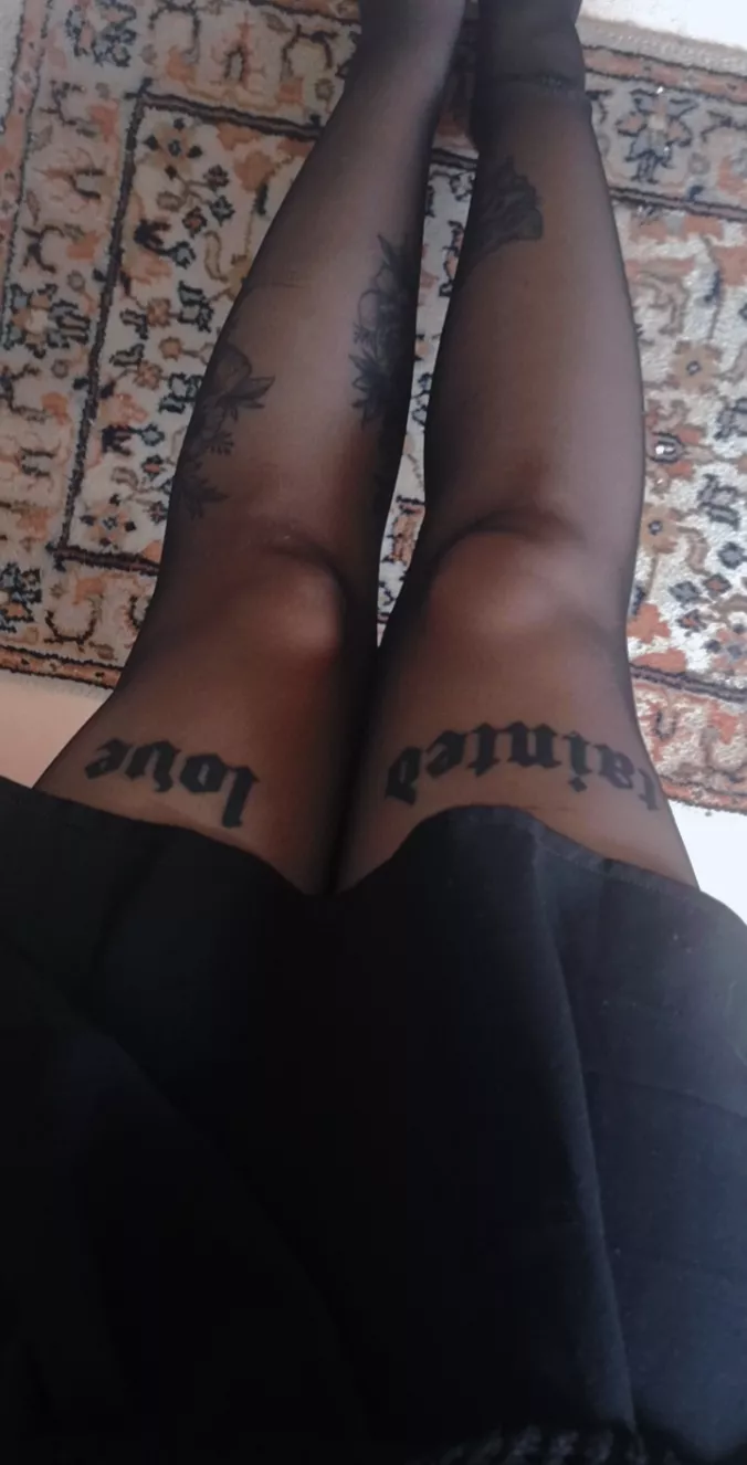 Got a new skirt 🤍