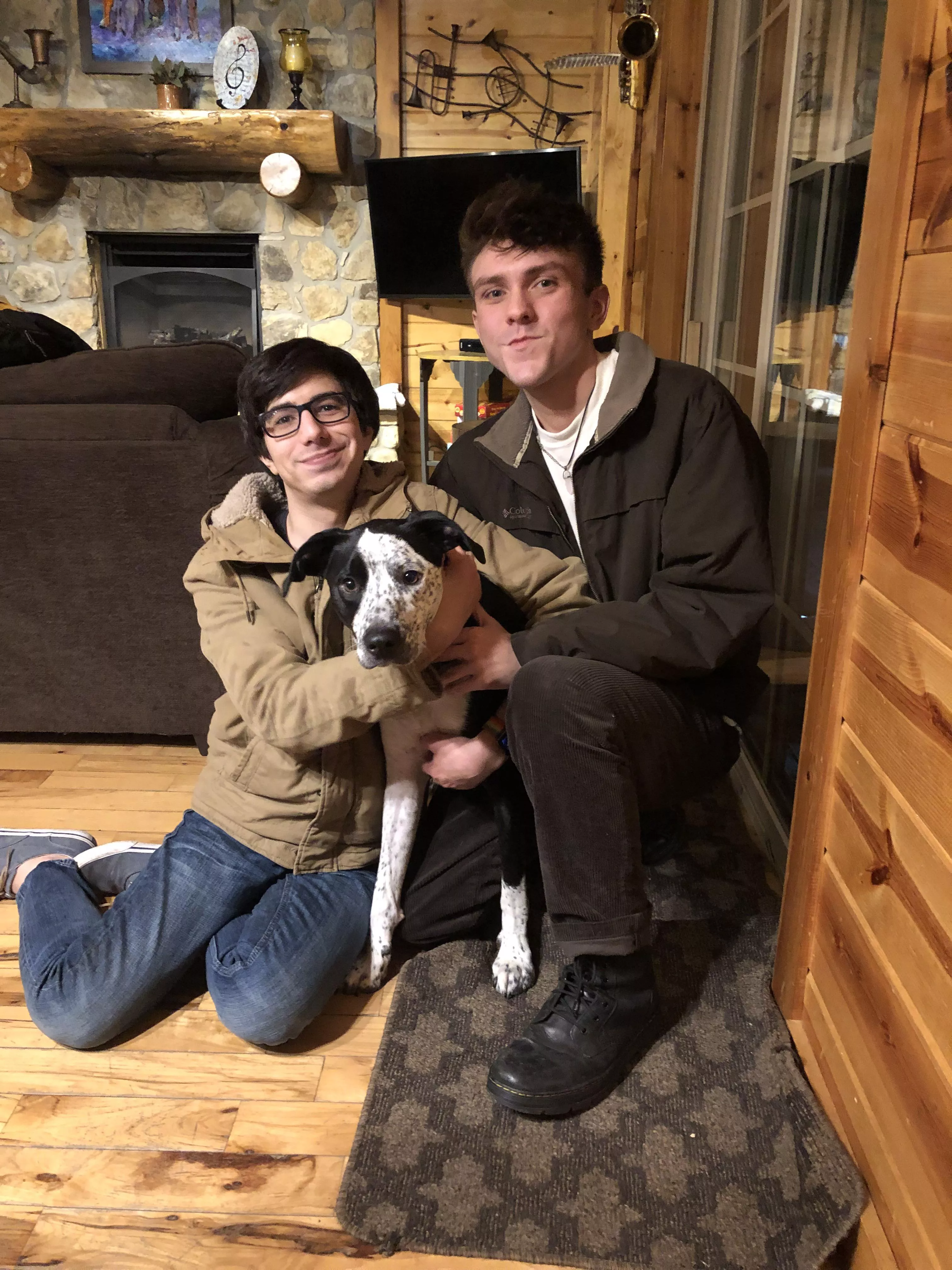 Had a good thanksgiving with the boyfriend and pup 🐶