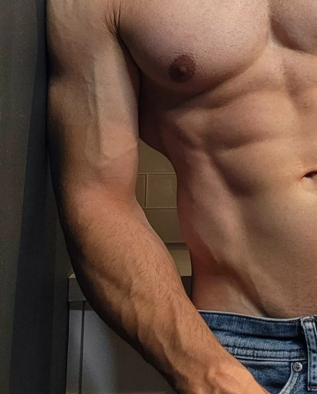 happy monday ! 💪🏼😈