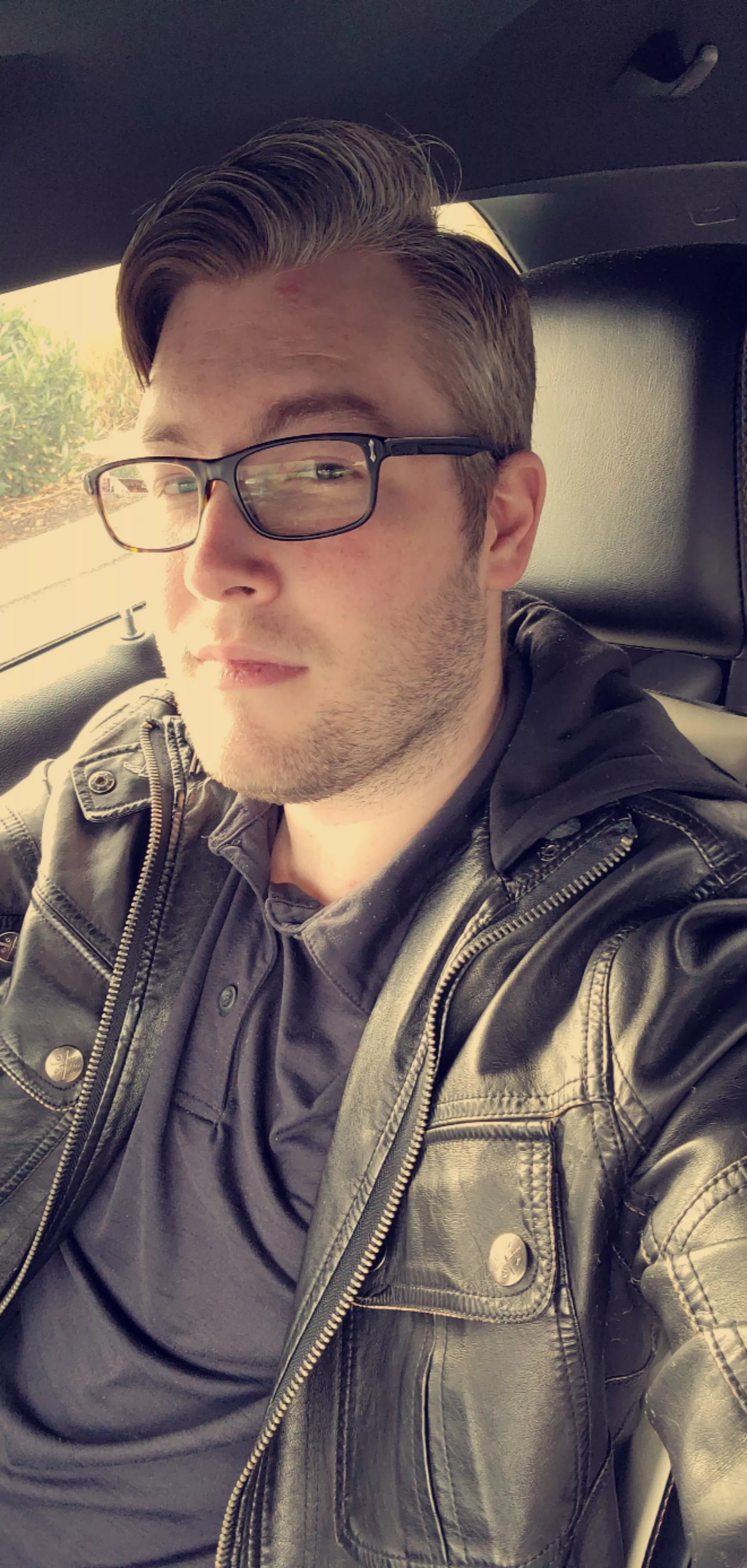 Hello cuties! Happy Monday to you.