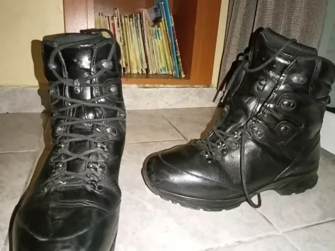 how do i style these boots?(haix nebraska pro)