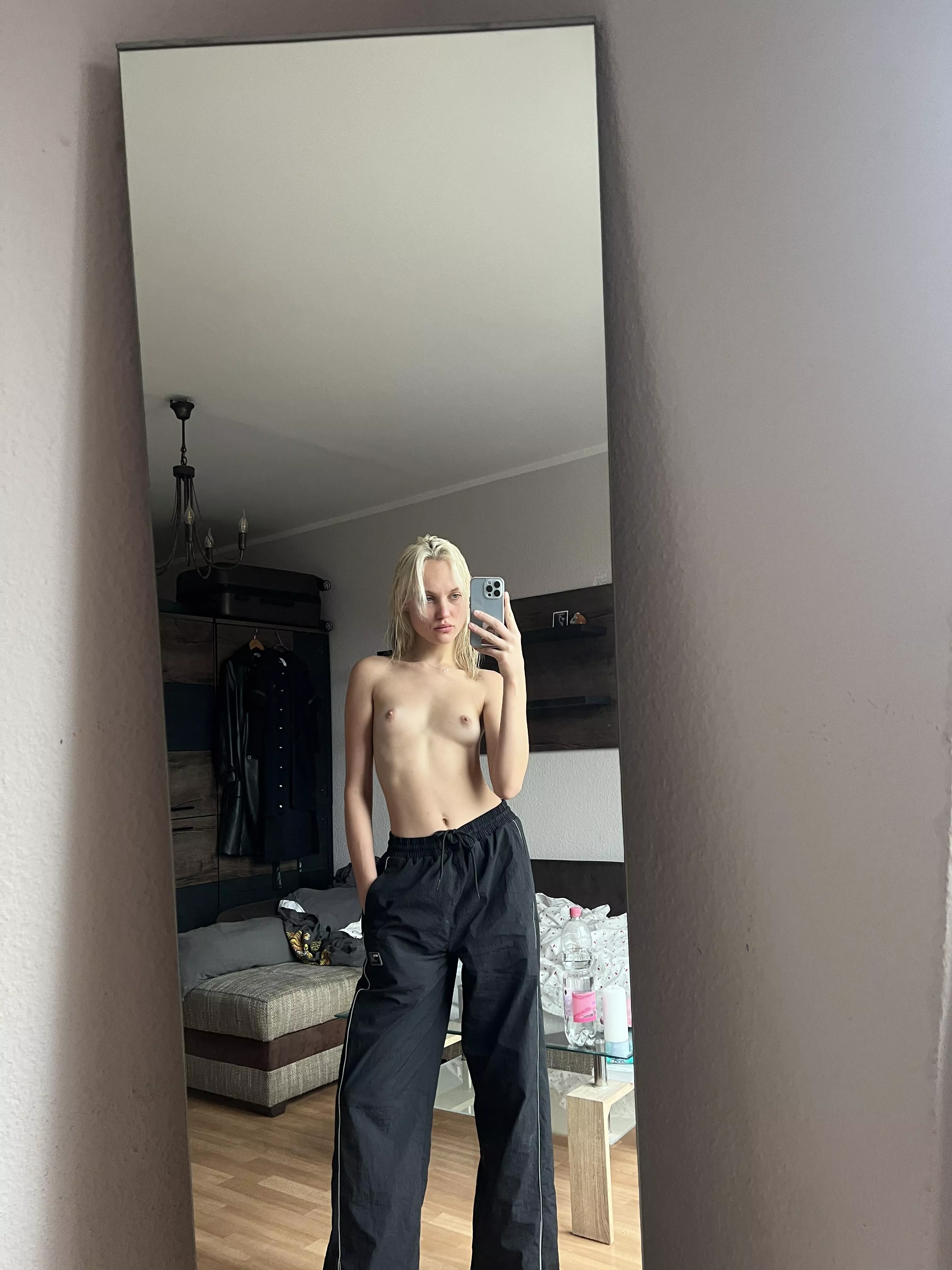 I accept volunteers to fuck my pale little body