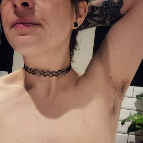 I haven't shaved in years. Soft and fluffy 😋