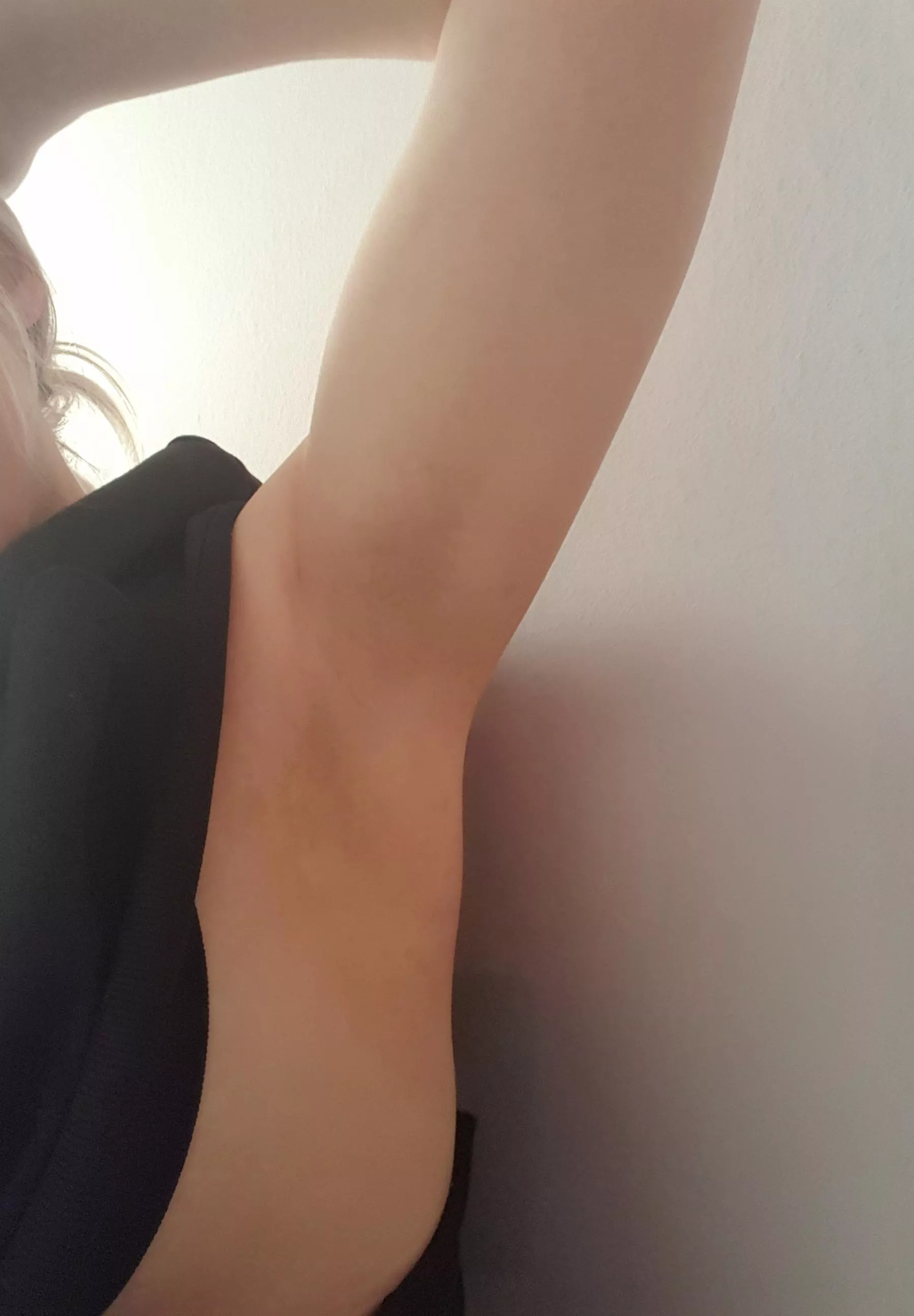 I undressed my smooth pits just for you