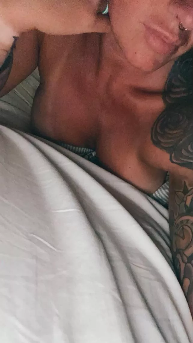 I want to suck your balls