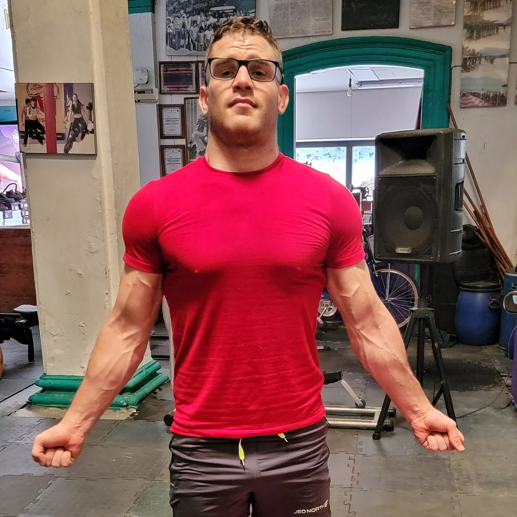 I would be so good at donating blood 😂