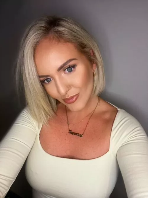 I’m your everything. .. Link in comments x