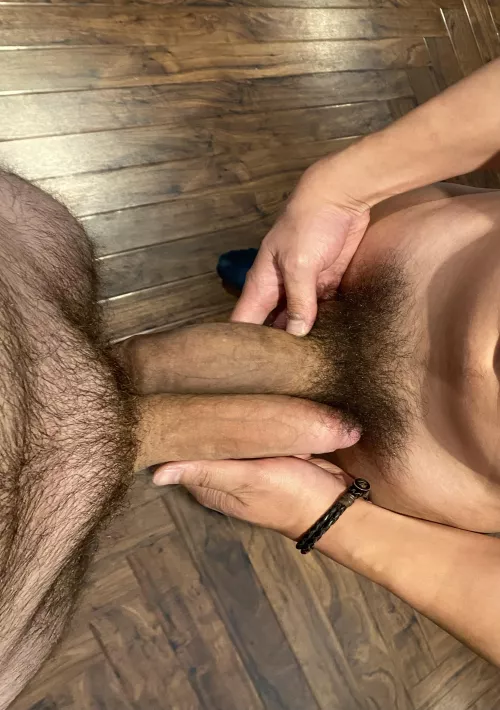 Left, right, or both?