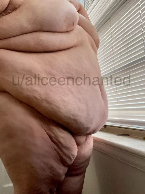 Lend me your hands and I’ll lend you my mouth 😉