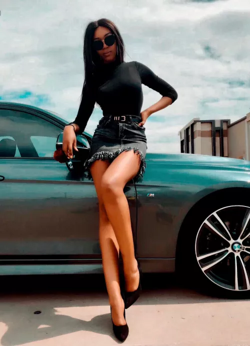 Long legs, don’t care…