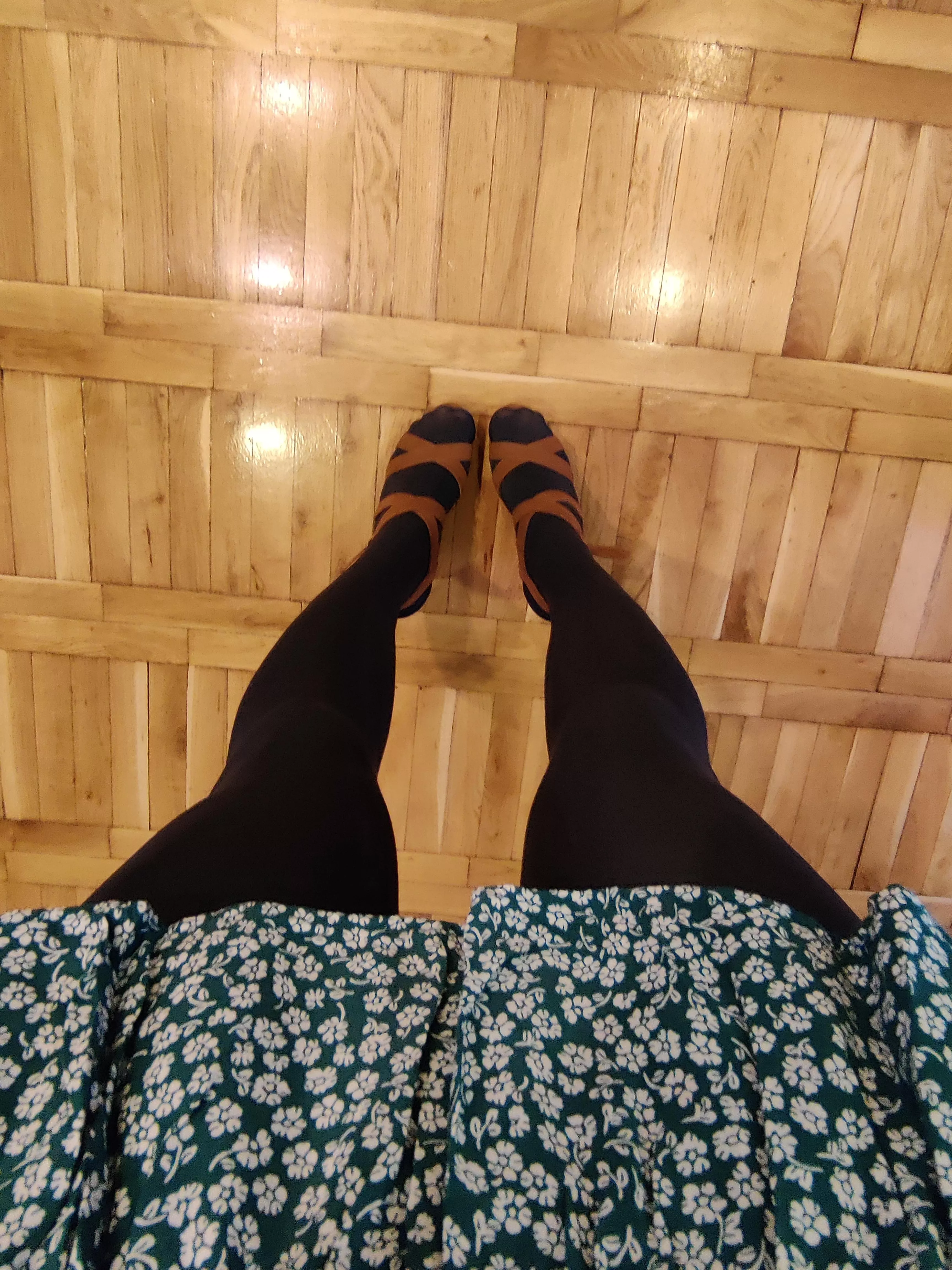 love black pantyhose 🥰