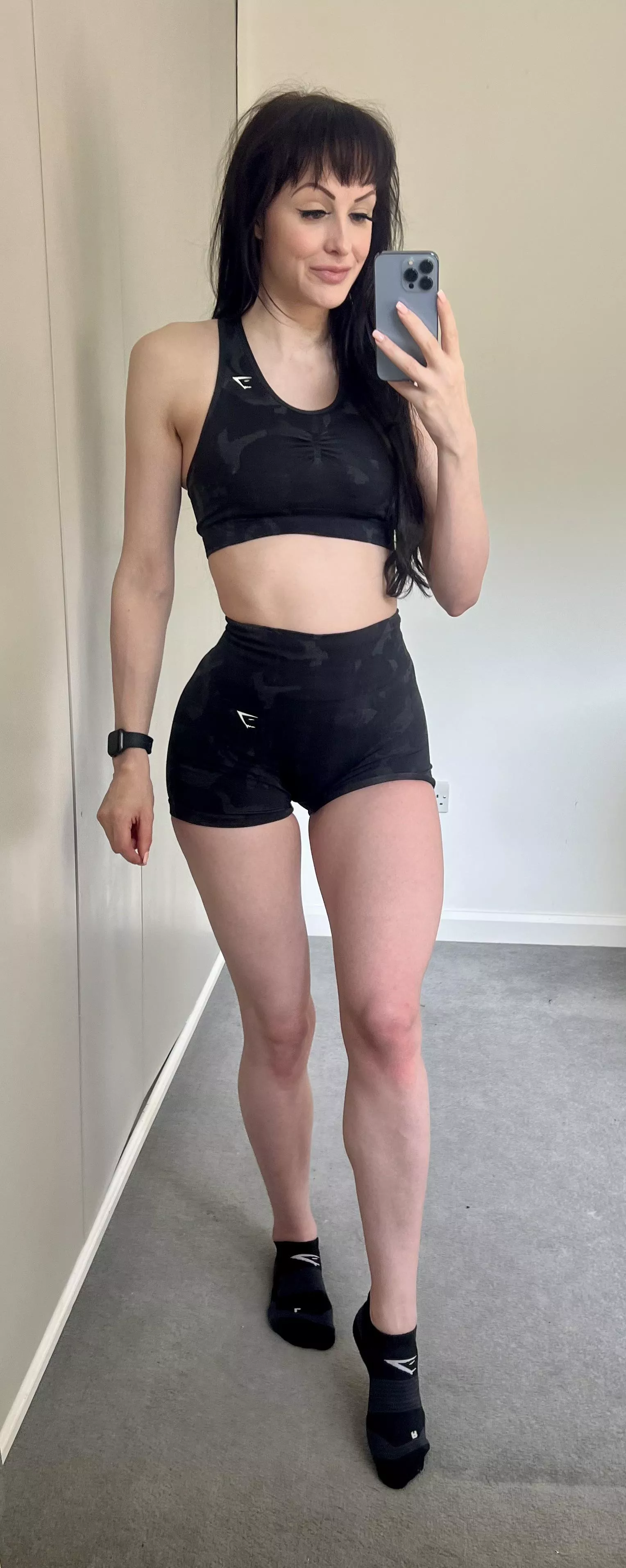 Matching gym kit crop top girl