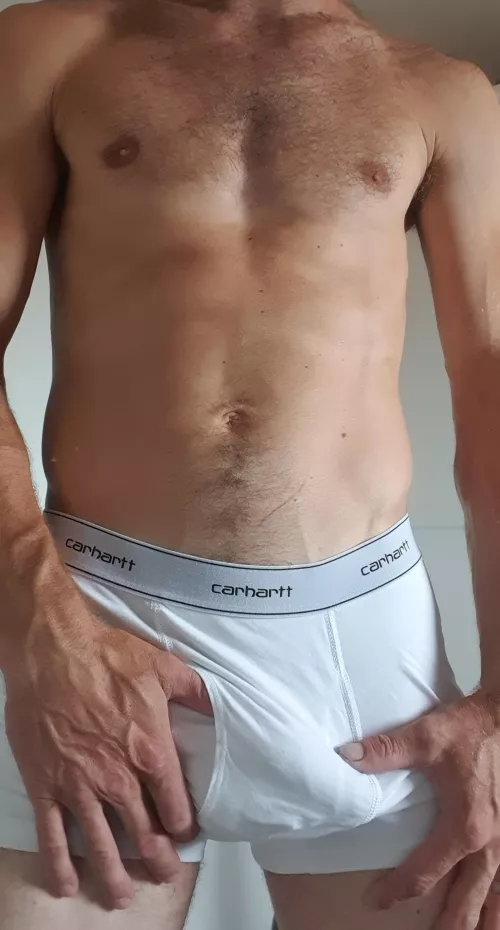 Morning girth showing through