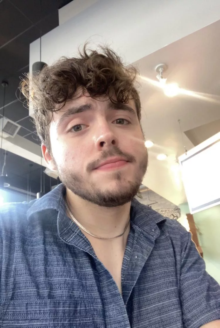 My seasonal and regular depression coming together 🤝 anyone else struggle?