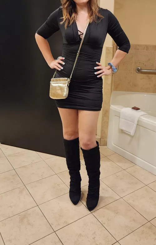 Never been naughty in the dance floor