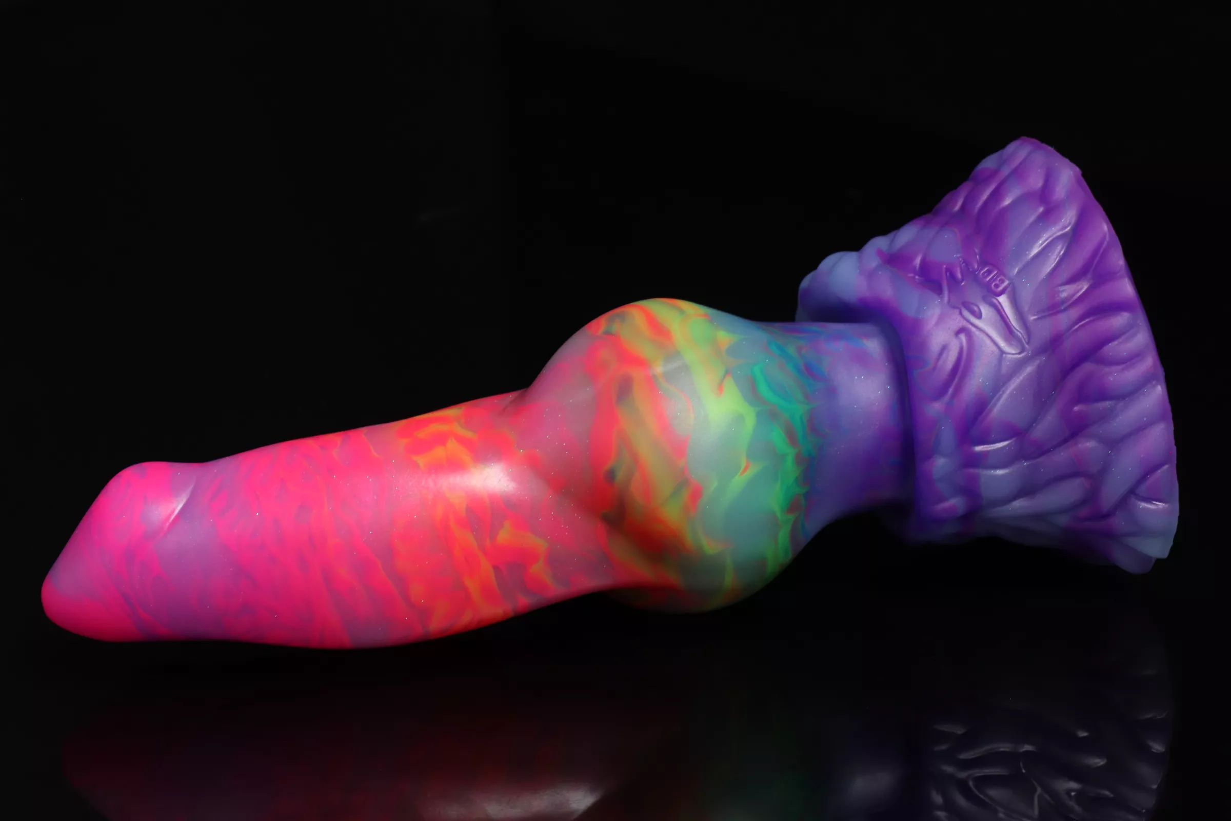 Since every is posting their auroras, here's my snag today! Was going for a Demon Dick or Nox but got this pretty Razor instead. I'm falling in love~