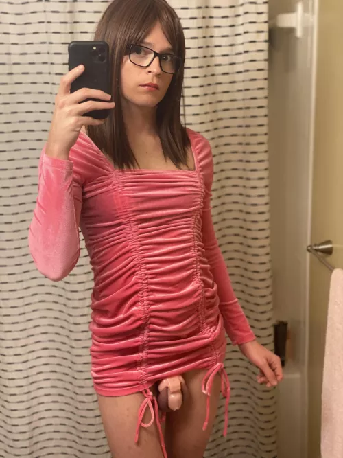 Sissy Tiffany at your service 😘