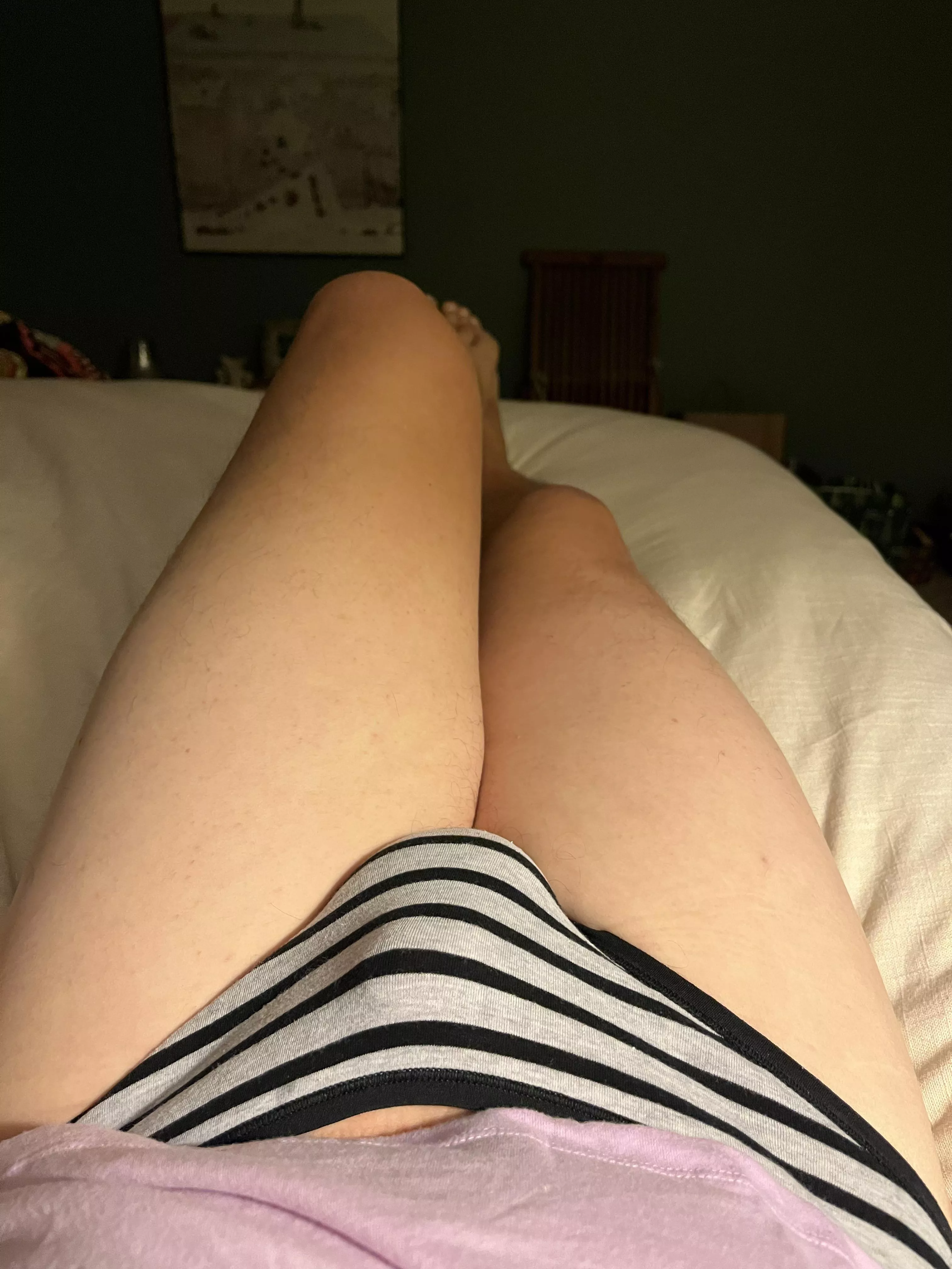 skip work and play with me instead ❤️❤️👄👄