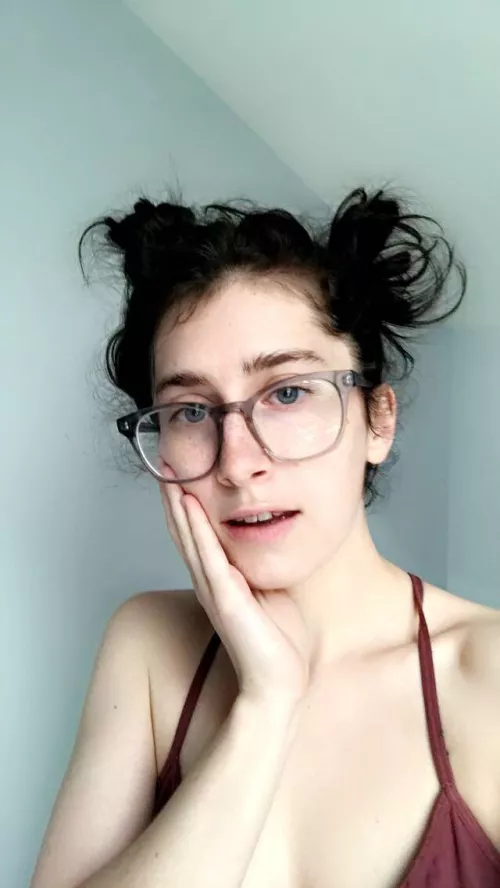 Space buns today 🛸