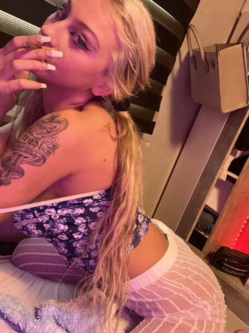 Tell me How much you would smoke With me