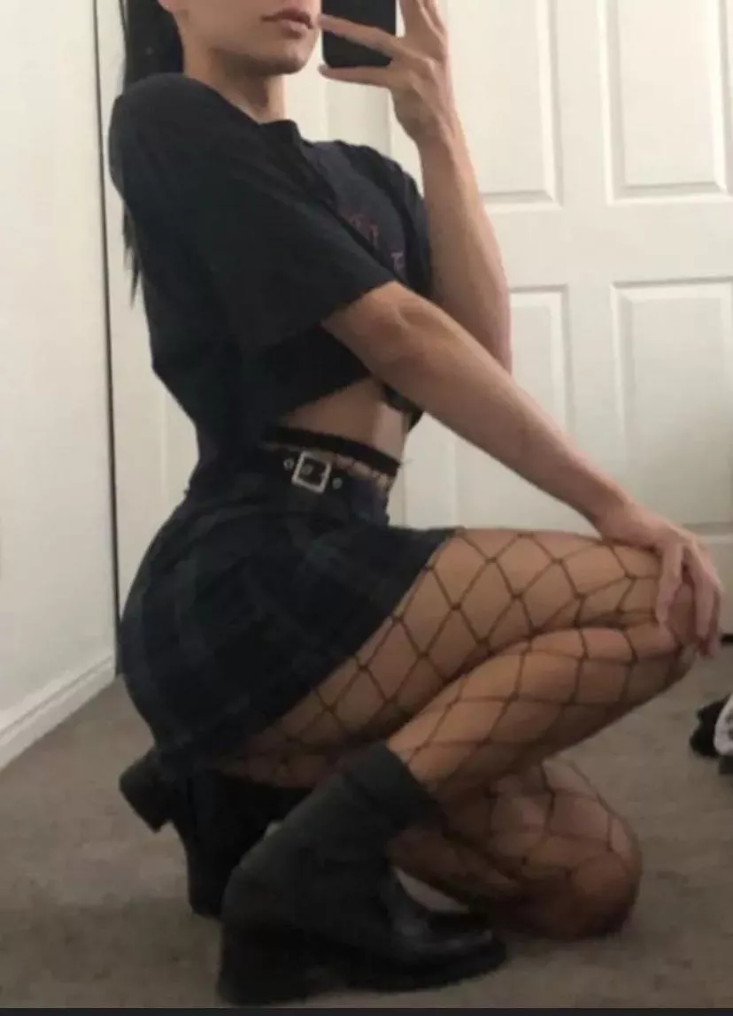 what id wear on our first date;3