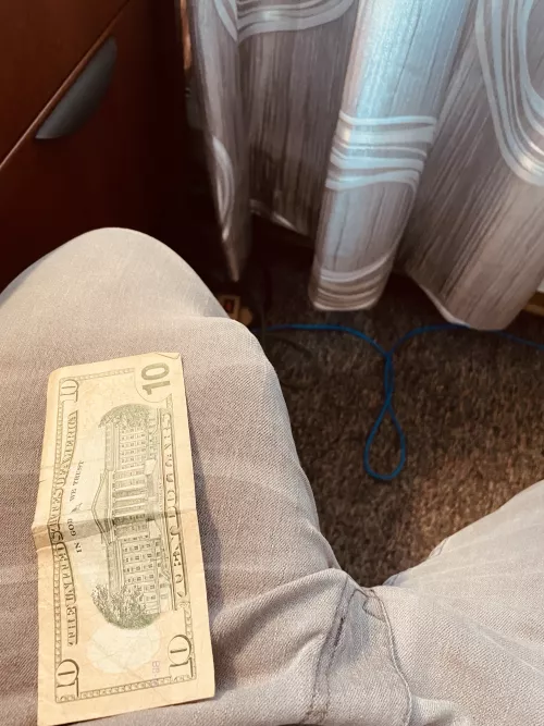 Won this tenner off a dropout from the office pool with only 3 days to go. Who wants to help me celebrate winning NNN on Thursday with a bath of cum?