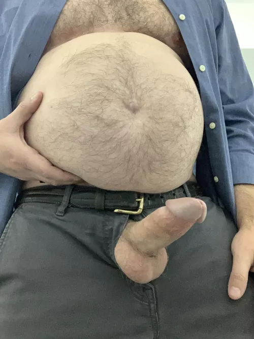 You guys know me by now. Just another hard day at the office 😘