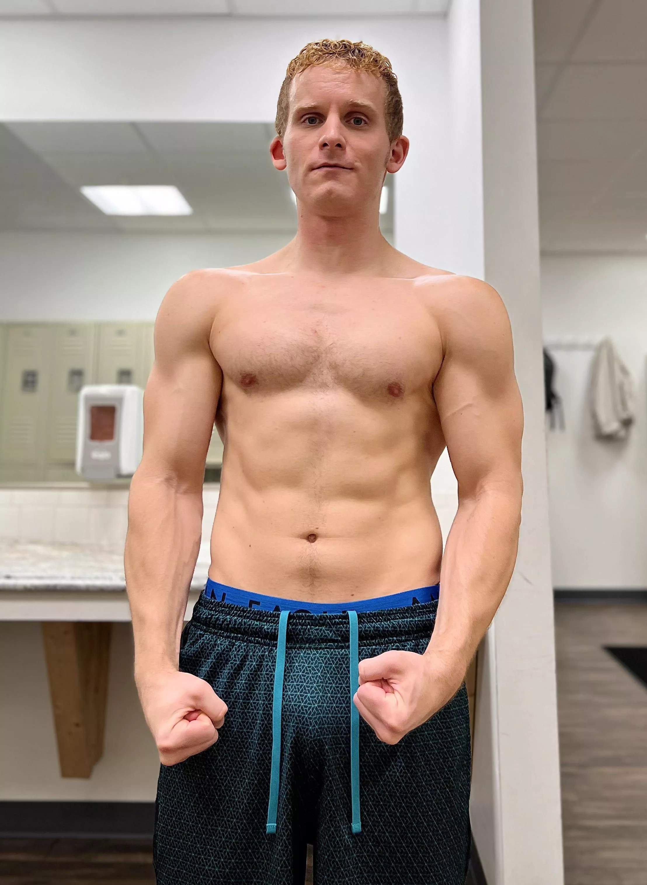 35, on the fence about growing facial hair back