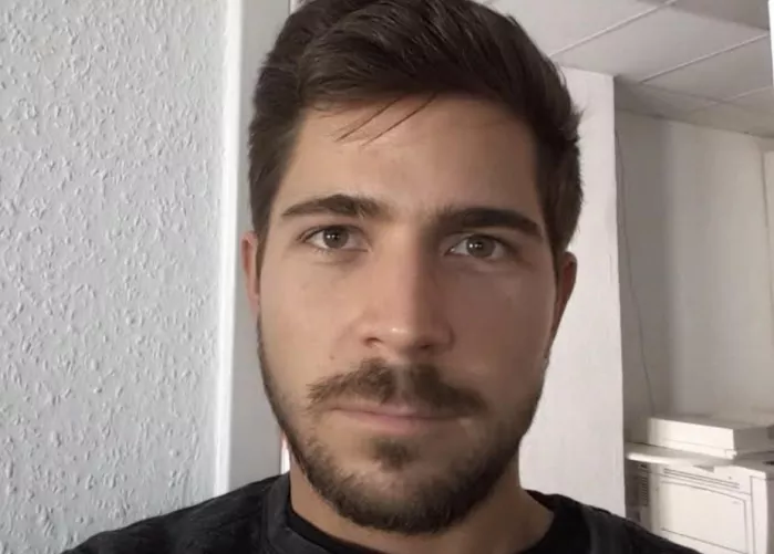 (38) hit me up bros. Dm me love to chat