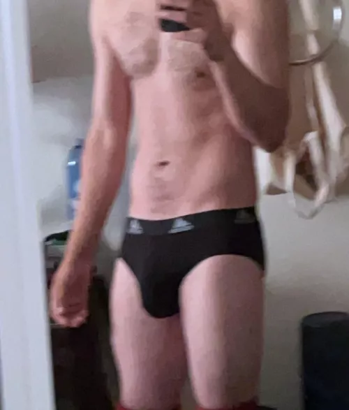 anyone else here like briefs ??