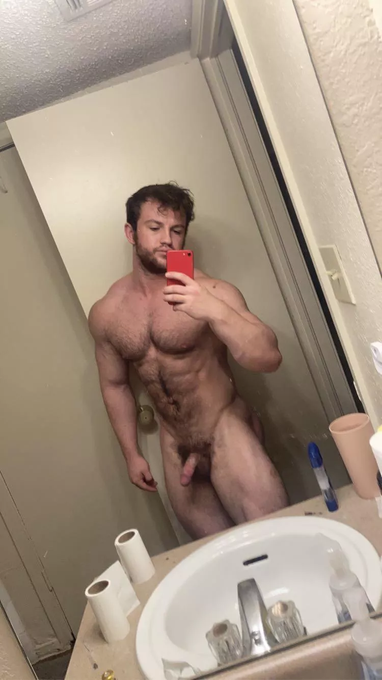 Anyone wanna wrestle 😈😈 (22)