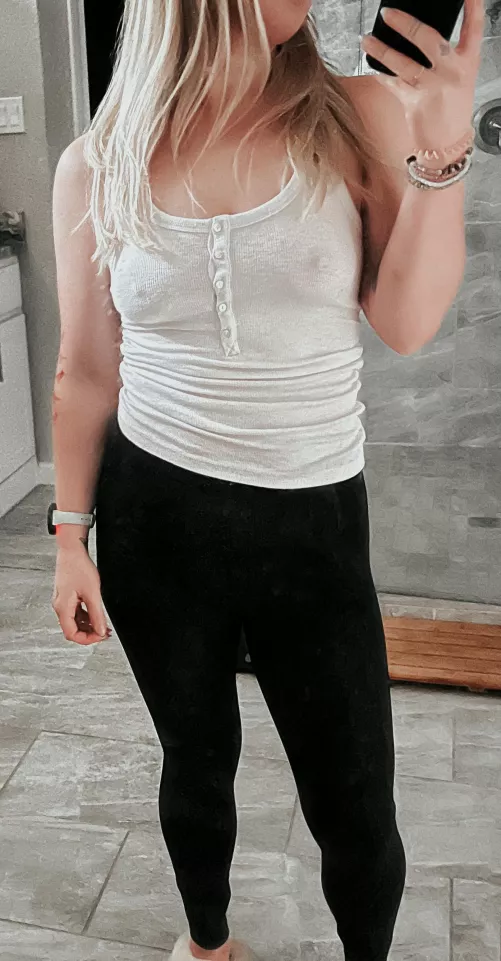 Boobs just look better without a bra